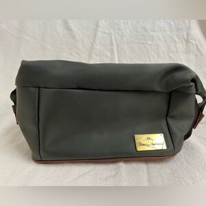 Tommy Bahama Mens Toiletry Shaving Travel Bag, Army Green Nylon & Brown Leather